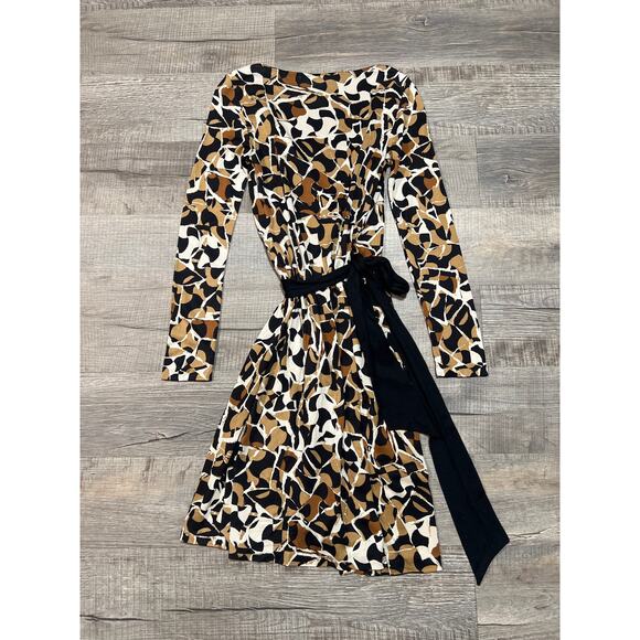 Diane von Furstenberg DVF Silk Wrap Dress Designer Art Neutral Size 0 Ribbon Tie - Picture 2 of 5